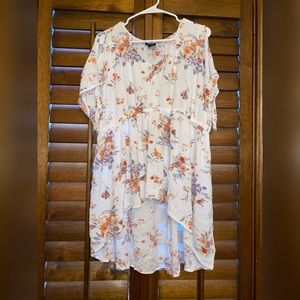 Flowered 🌸 TORRID Blouse